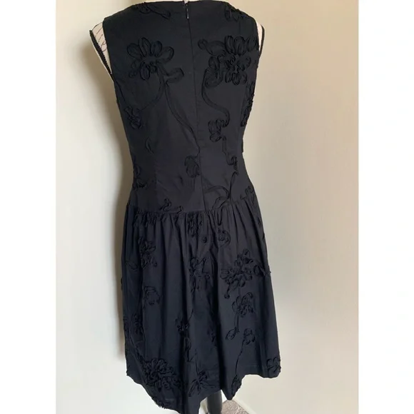 Evan Picone Embroidered Cocktail Dress in Black size 4 - Picture 2 of 8